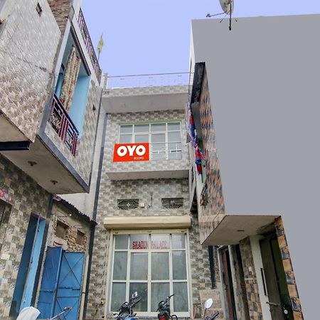 Hotel O S Palace Near Samaypur Badli Metro Station Delhi  Esterno foto